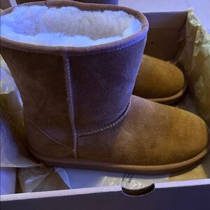 Koolaburra Tan Suede Boots